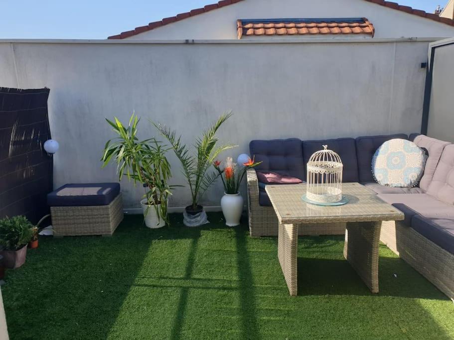 T3-Rare-2 Chambres-Parking Gratuit-2 Terrasses-Netflix-Proche Paris-La Defense Argenteuil Luaran gambar